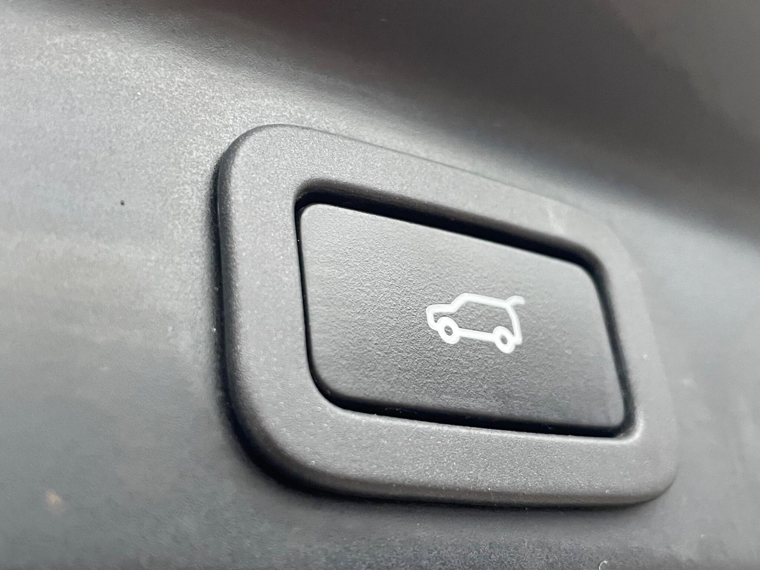 Used Jaguar F-Pace 2018 for sale - 76803487: Photo 29