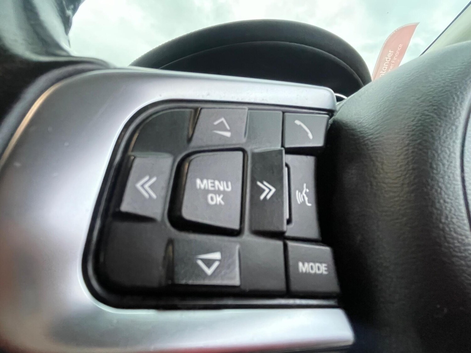 Used Jaguar F-Pace 2018 for sale - 76803487: Photo 32