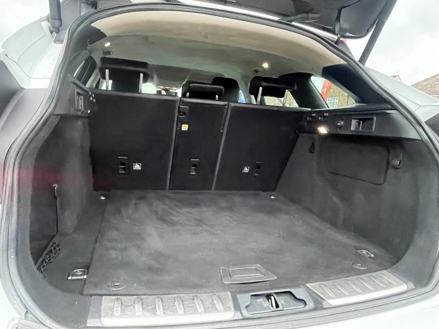 Used Jaguar F-Pace 2018 for sale - 76803487: Photo 52