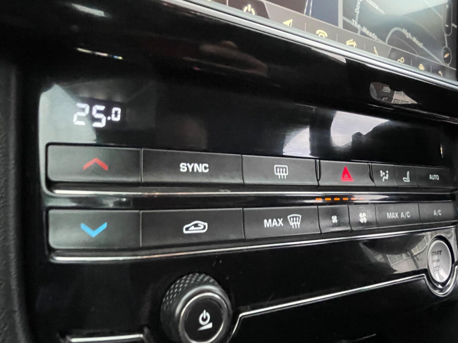 Used Jaguar F-Pace 2018 for sale - 76803487: Photo 69