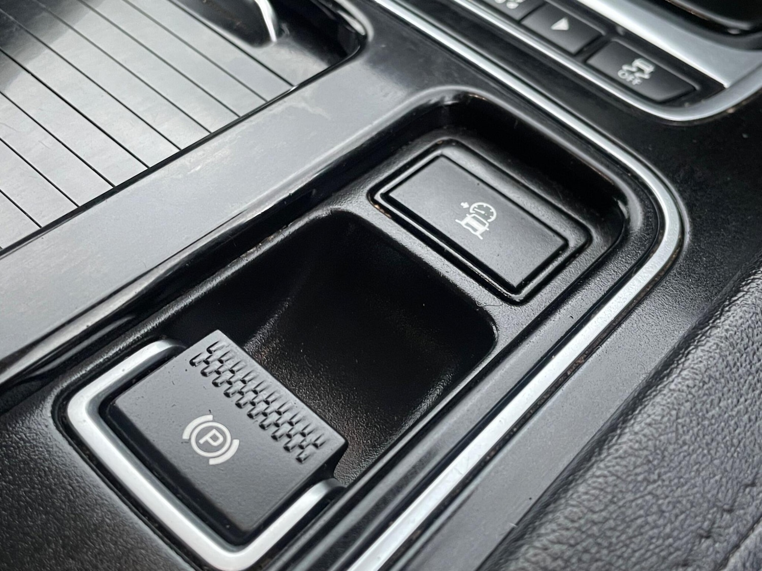 Used Jaguar F-Pace 2018 for sale - 76803487: Photo 70