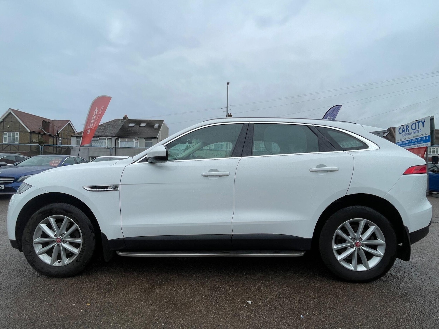 Used Jaguar F-Pace 2018 for sale - 76803487: Photo 8