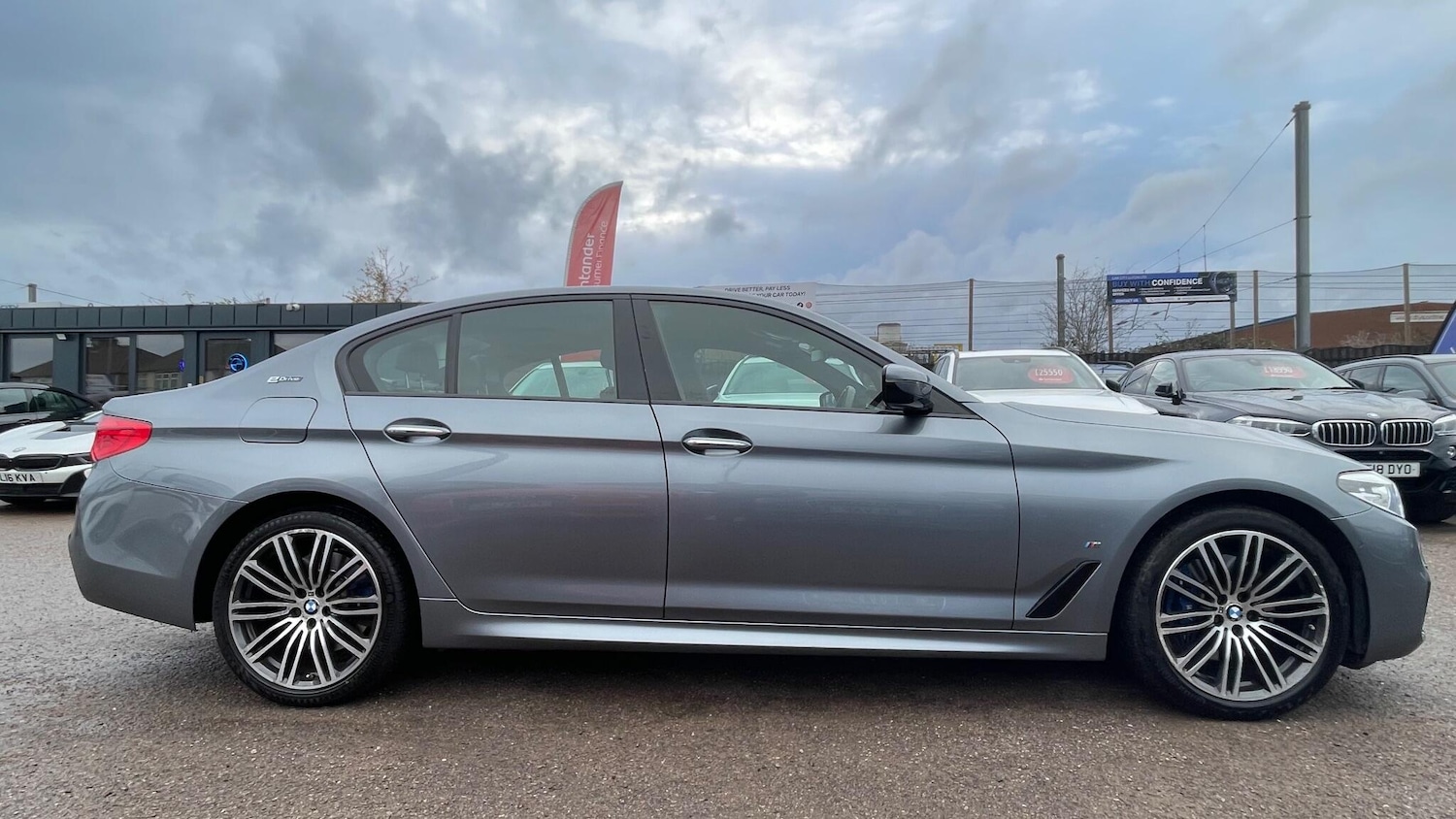 Used BMW 5 Series 2017 for sale - 76953264: Photo 11