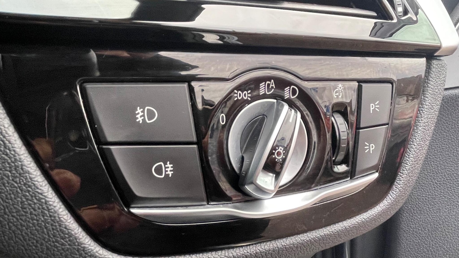 Used BMW 5 Series 2017 for sale - 76953264: Photo 27