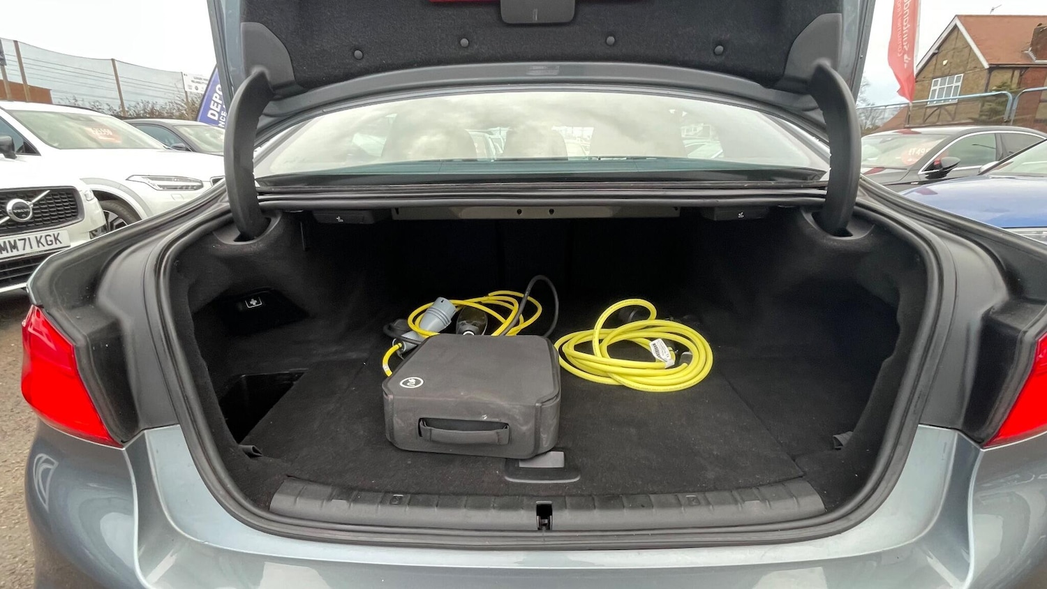 Used BMW 5 Series 2017 for sale - 76953264: Photo 43