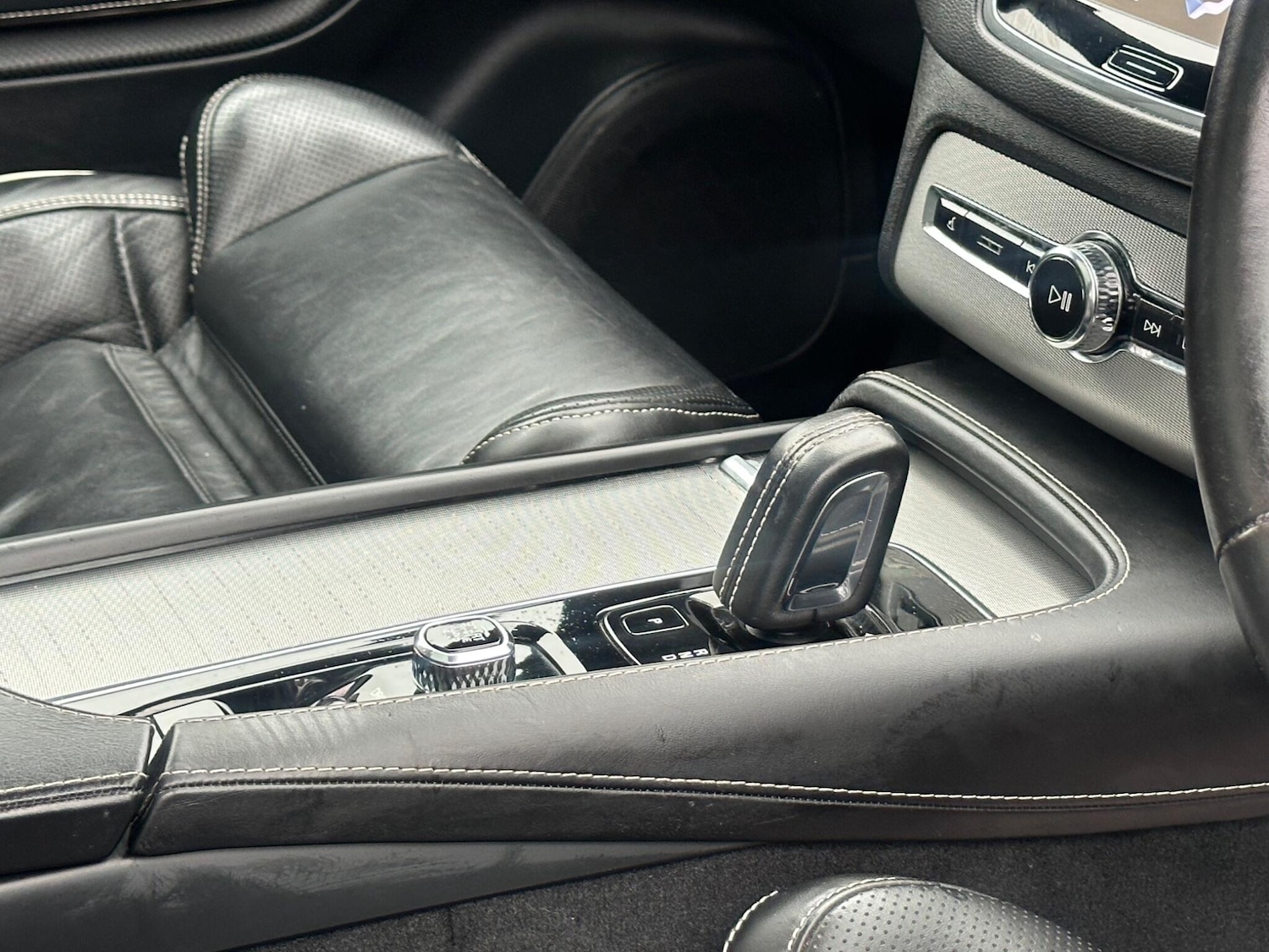 Used Volvo XC90 2019 for sale - 76925939: Photo 26