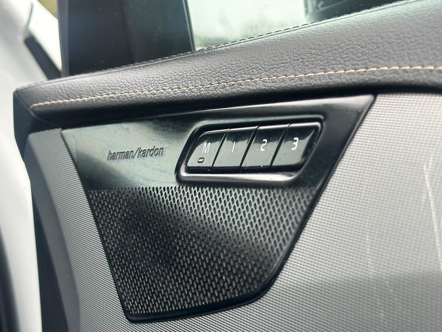 Used Volvo XC90 2019 for sale - 76925939: Photo 33