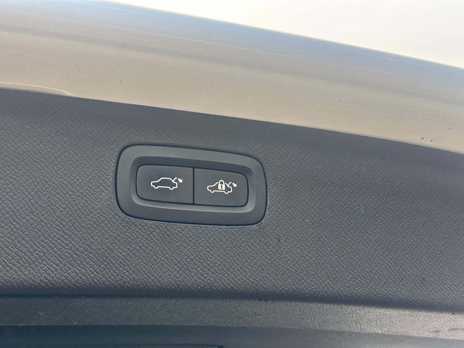 Used Volvo XC90 2019 for sale - 76925939: Photo 34