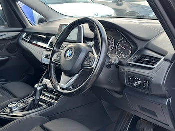 Used BMW 2 Series 2017 for sale - 76803483: Photo