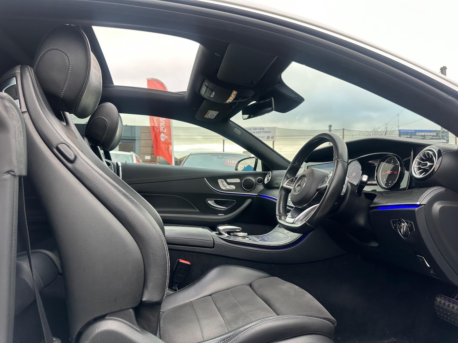 Used Mercedes-Benz E Class 2018 for sale - 76803519: Photo 8