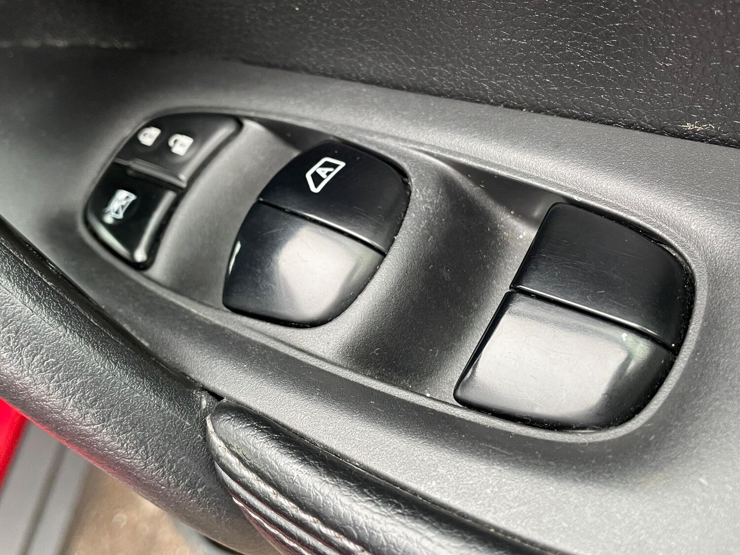 Used Nissan X-Trail 2015 for sale - 76803473: Photo 44