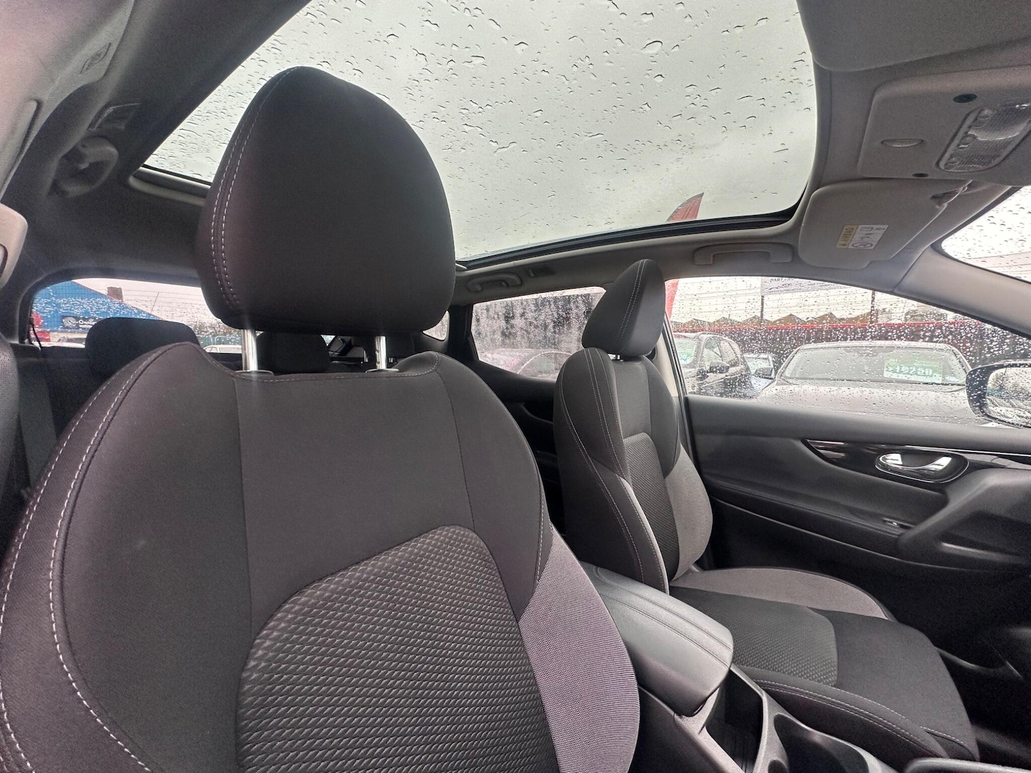 Used Nissan Qashqai for sale - 77290569: Photo 10