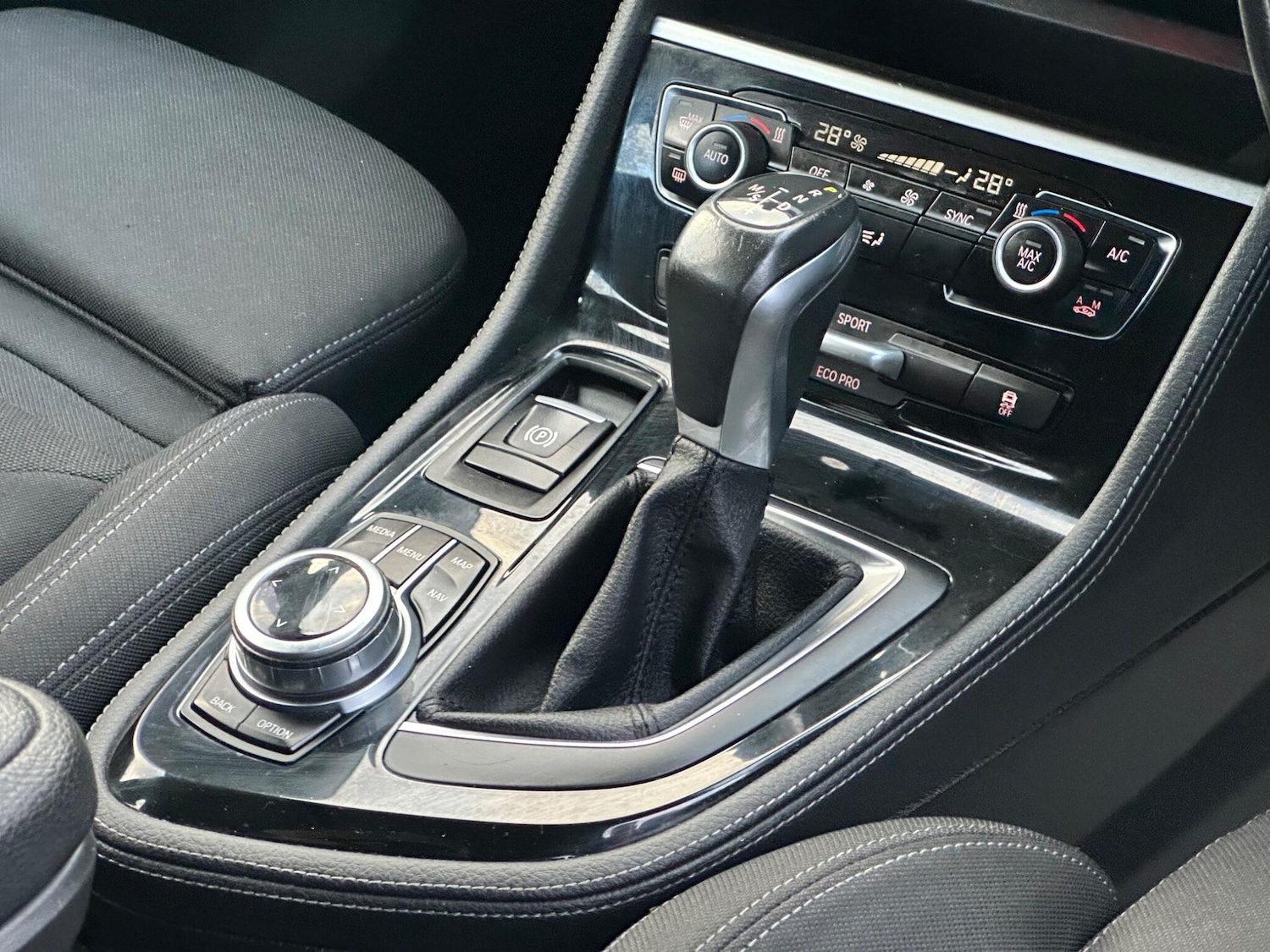 Used BMW 2 Series 2017 for sale - 77238437: Photo 12