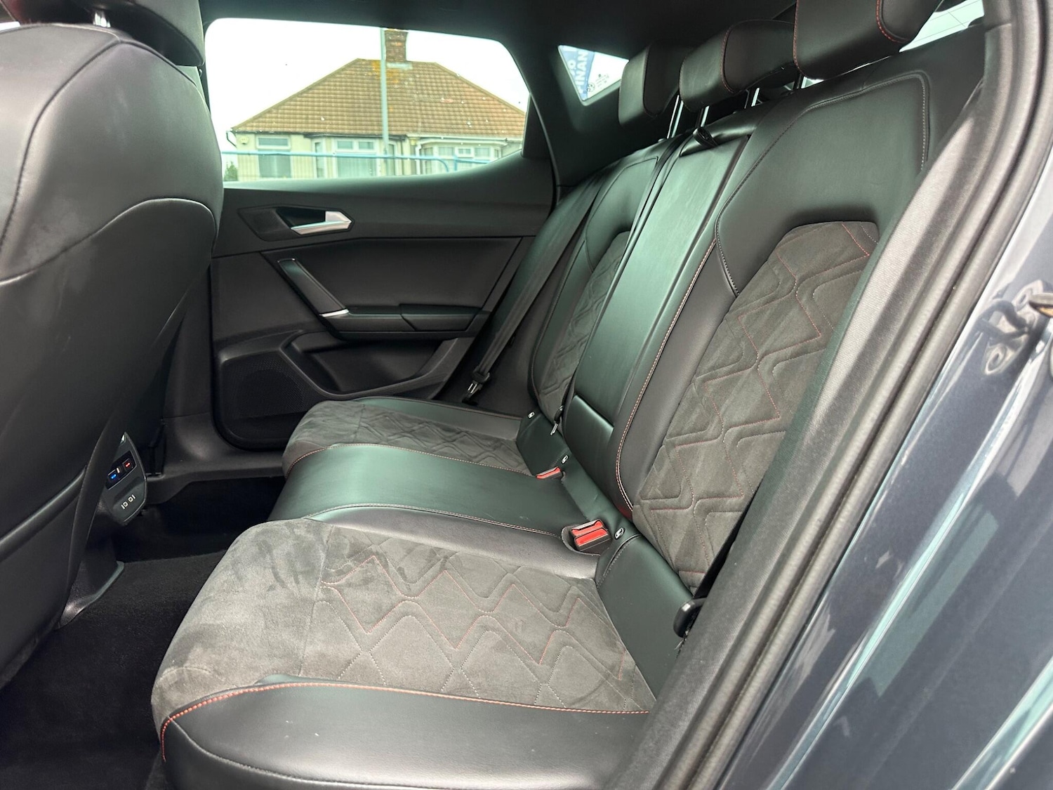 Used SEAT Leon 2021 for sale - 77215269: Photo 9