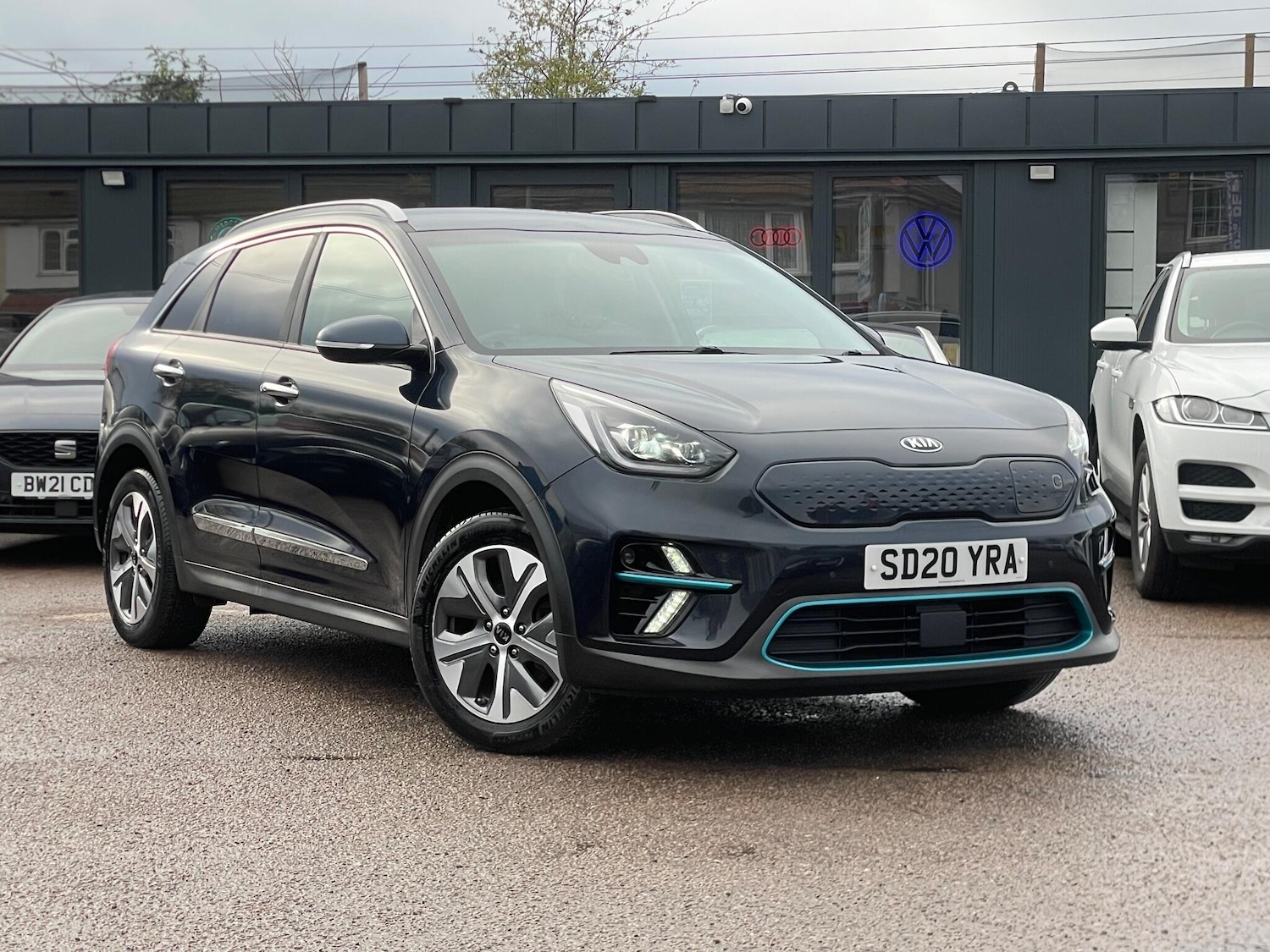 Used Kia Niro 2020 for sale - 76803495: Photo 1