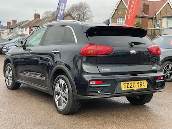 Used Kia Niro 2020 for sale - 76803495: Photo