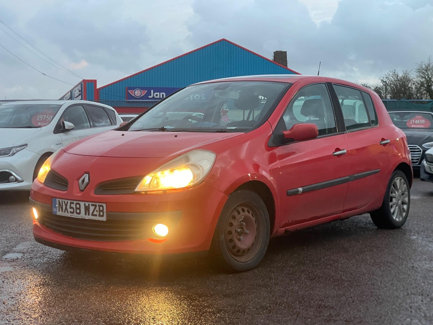 Used Renault Clio 2008 for sale - 77344839: Photo 2
