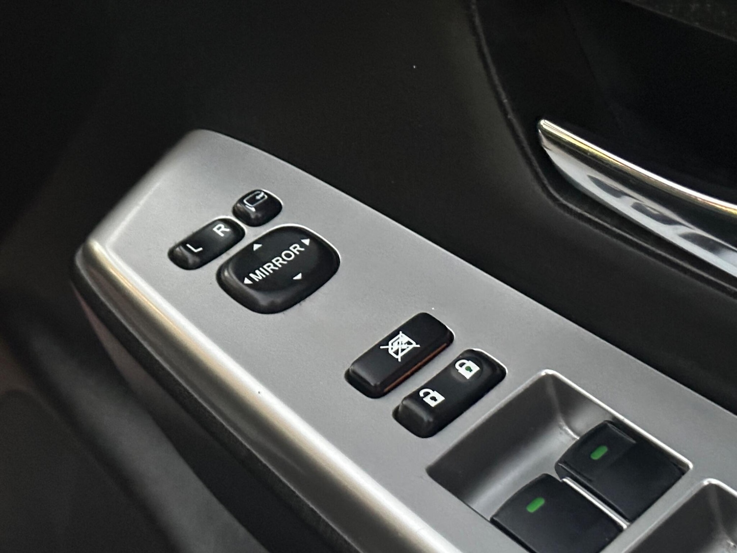 Used Toyota Prius+ 2019 for sale - 76865712: Photo 23