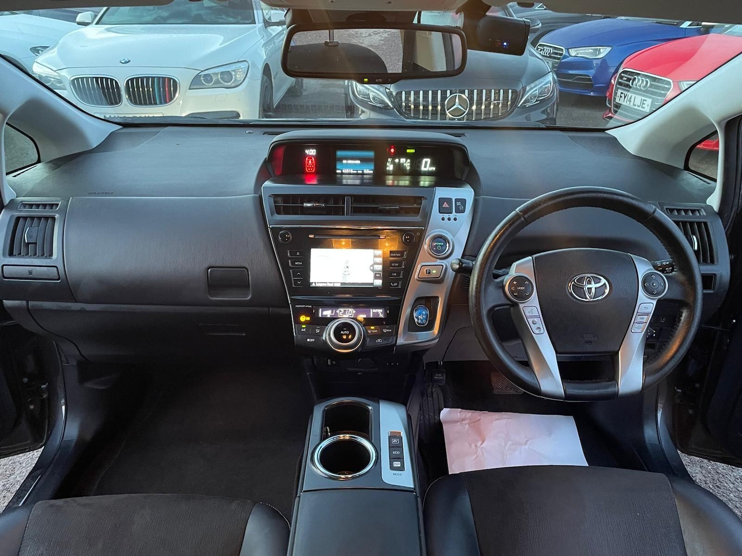 Used Toyota Prius+ 2019 for sale - 76865712: Photo 27