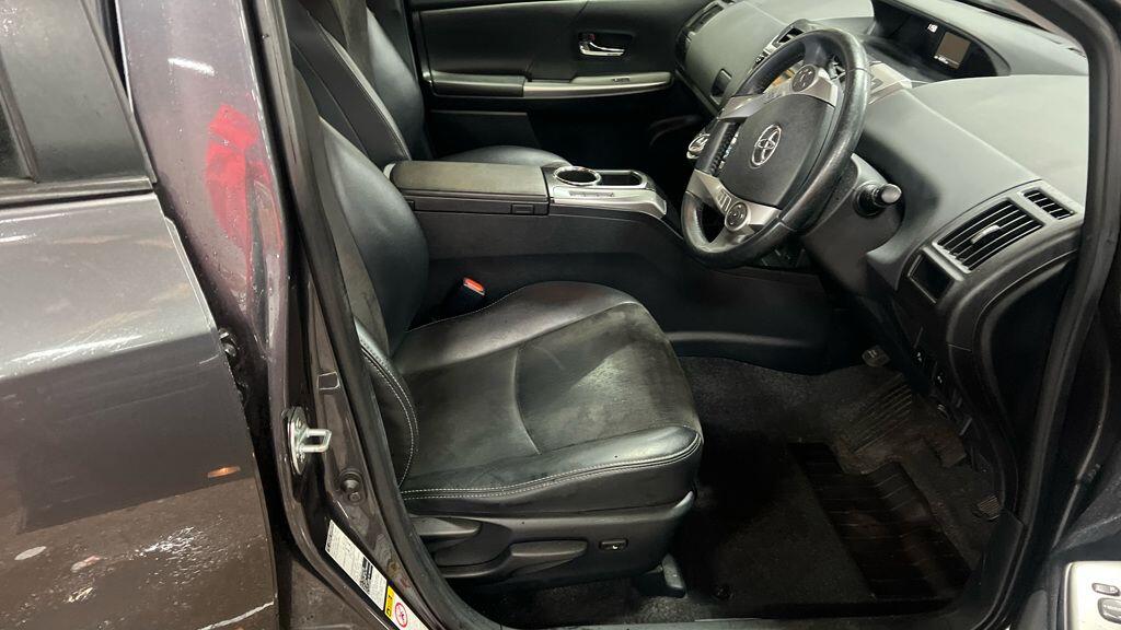 Used Toyota Prius+ 2019 for sale - 76865712: Photo 3