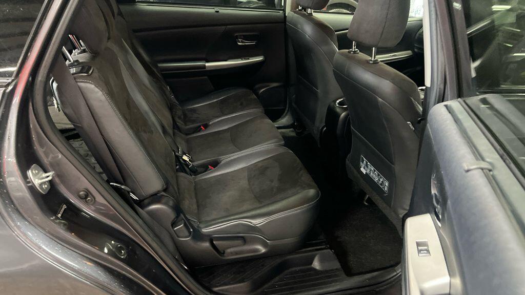 Used Toyota Prius+ 2019 for sale - 76865712: Photo 4