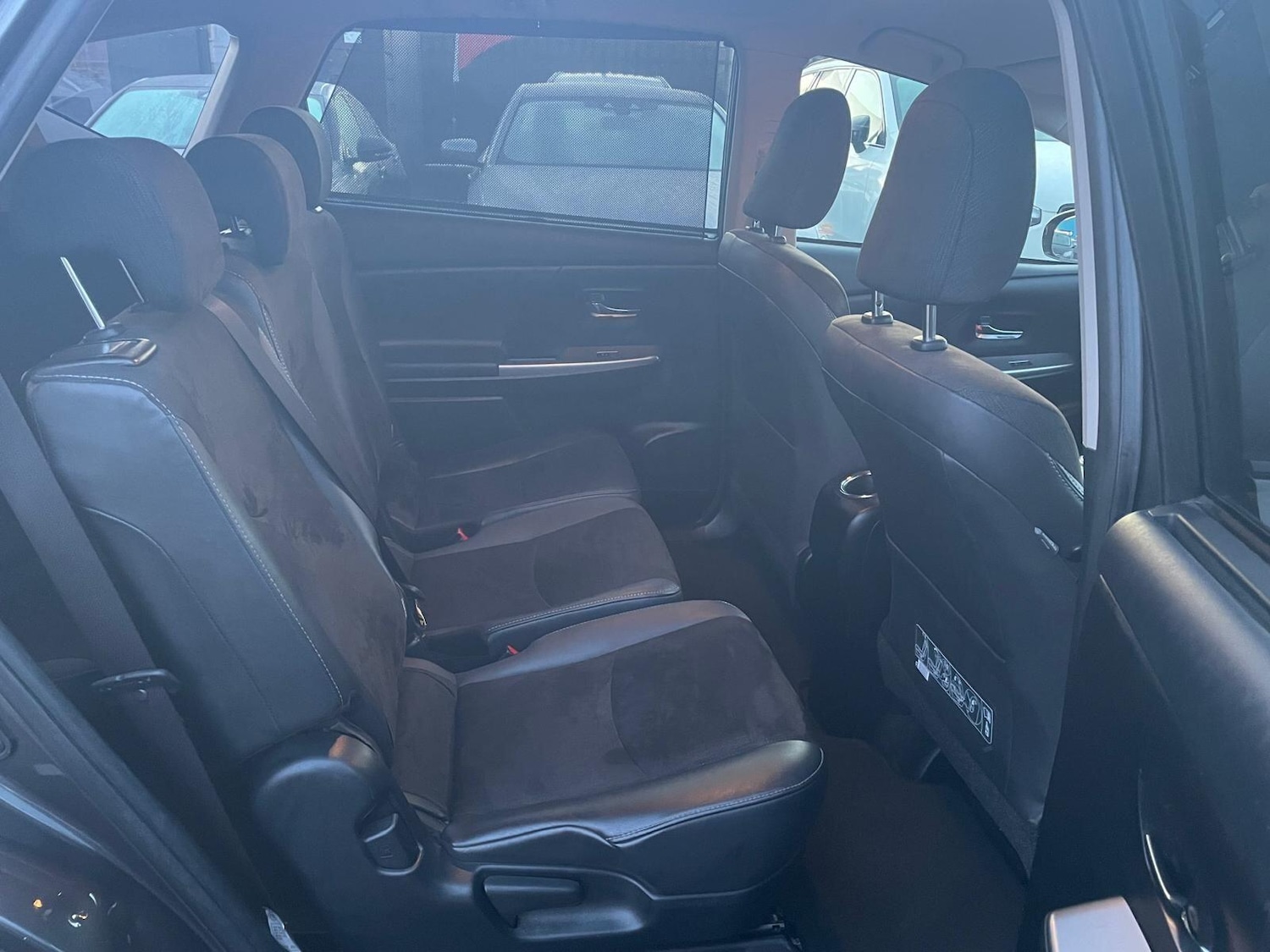 Used Toyota Prius+ 2019 for sale - 76865712: Photo 43