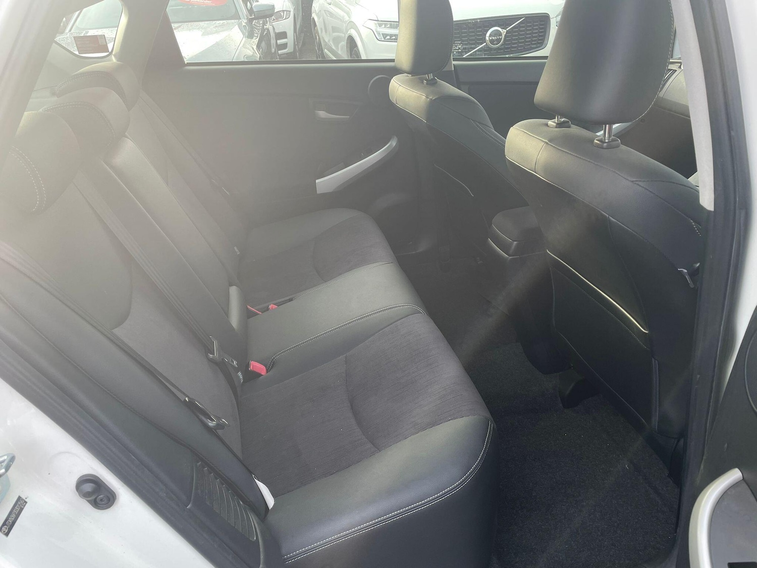 Used Toyota Prius 2012 for sale - 76886453: Photo 12