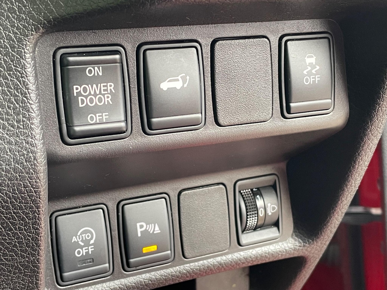 Used Nissan X-Trail 2015 for sale - 76953534: Photo 25