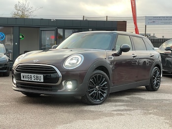 Used MINI Clubman 2018 for sale - 76803502: Photo