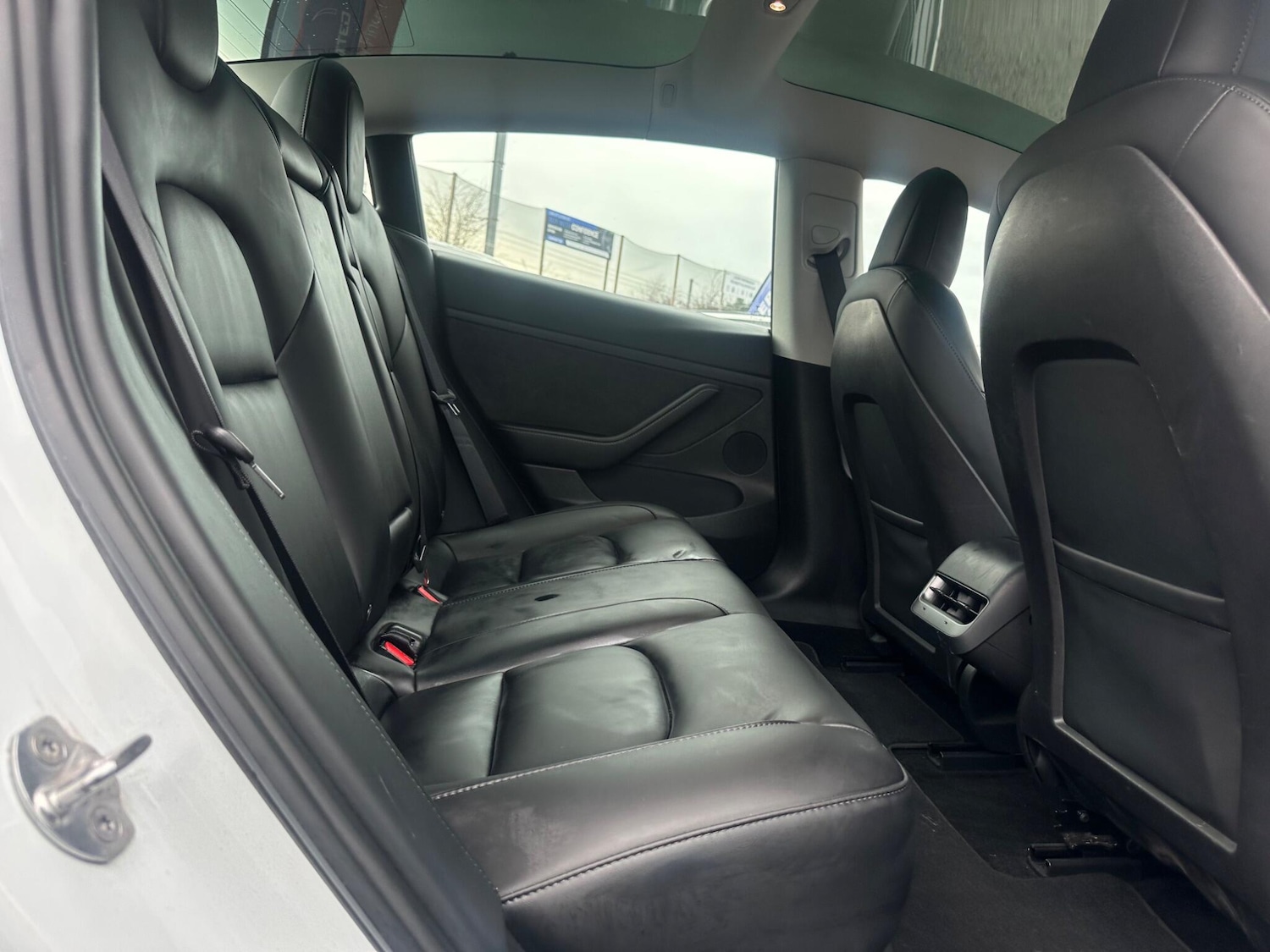 Used Tesla Model 3 2021 for sale - 77396337: Photo 15