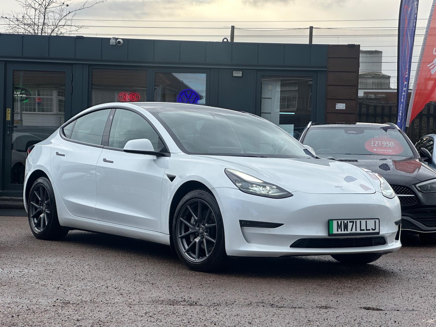 Used Tesla Model 3 2021 for sale - 77396337: Photo 6