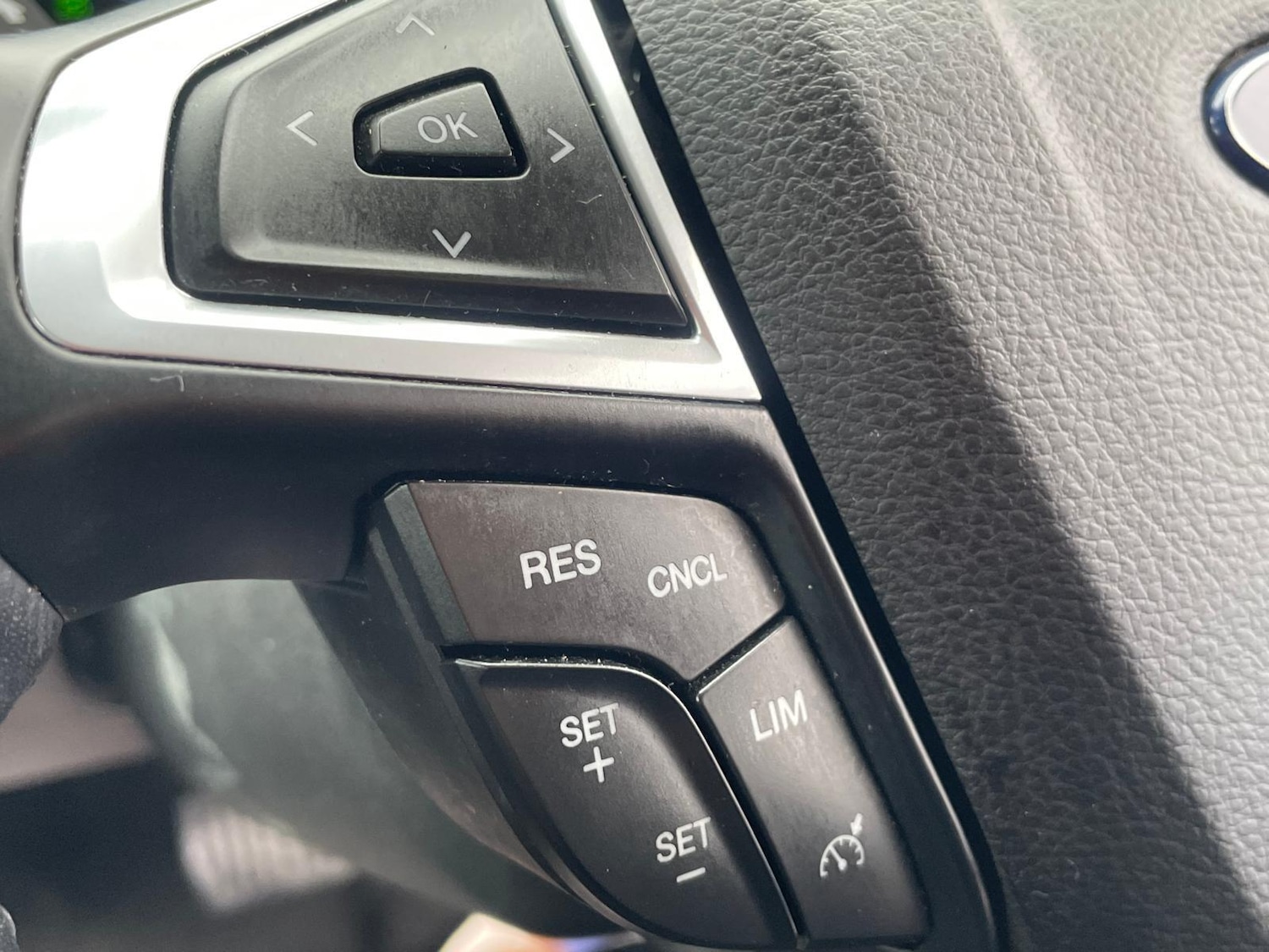 Used Ford Mondeo 2021 for sale - 76802039: Photo 26