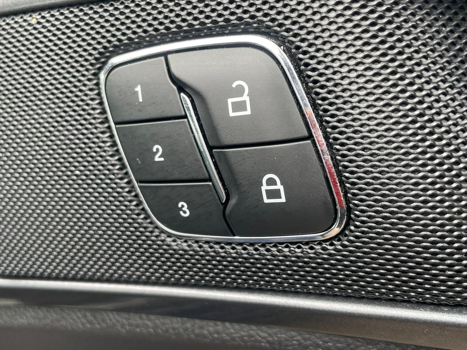 Used Ford Mondeo 2021 for sale - 76802039: Photo 32