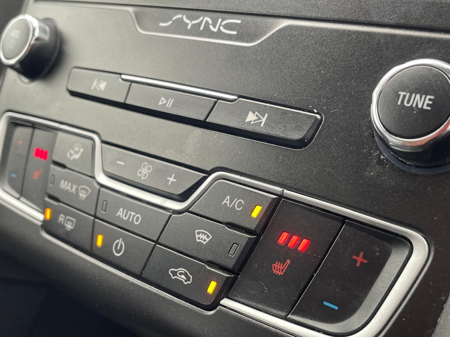 Used Ford Mondeo 2021 for sale - 76802039: Photo 35