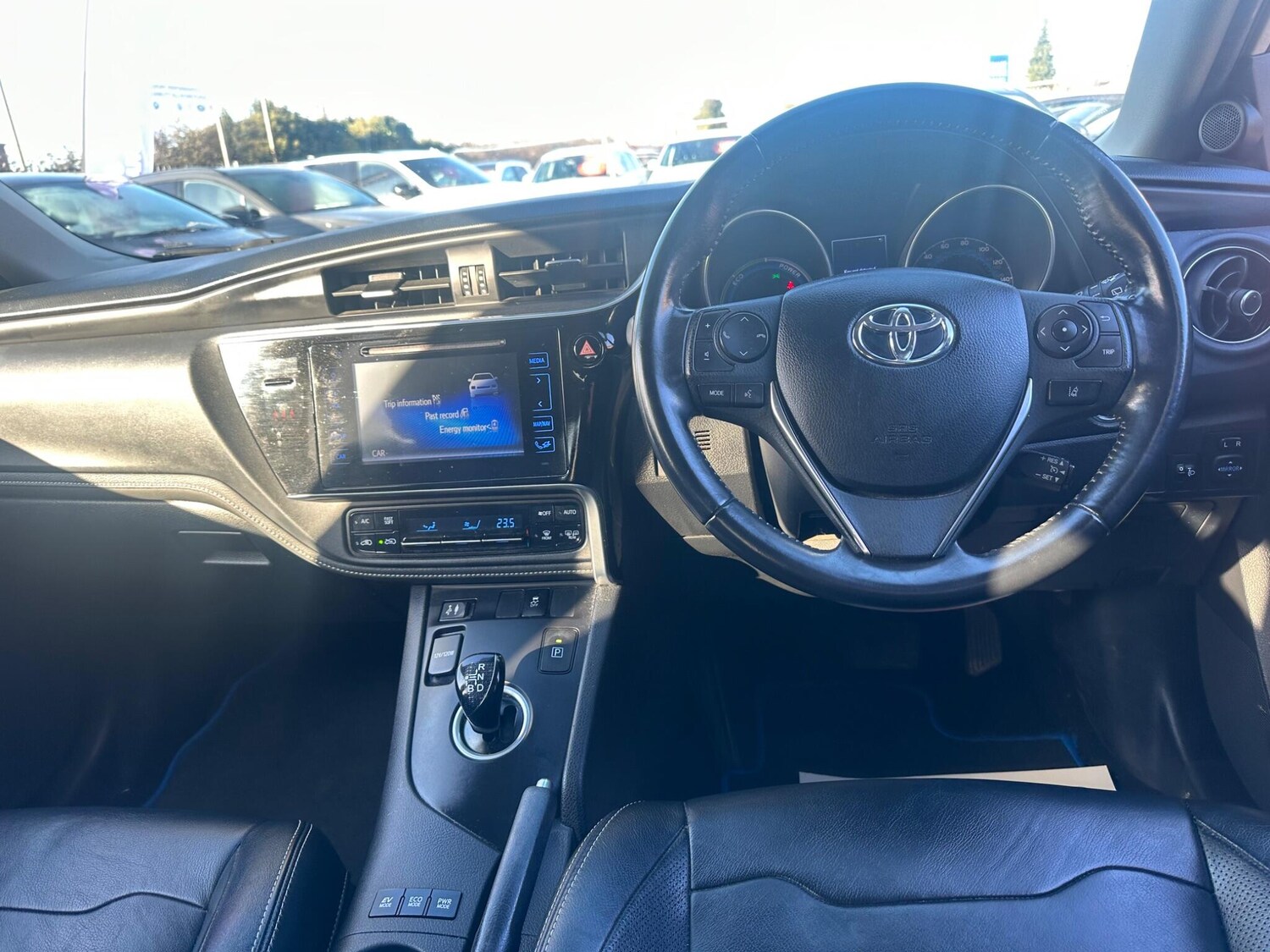 Used Toyota Auris 2017 for sale - 76803514: Photo 14