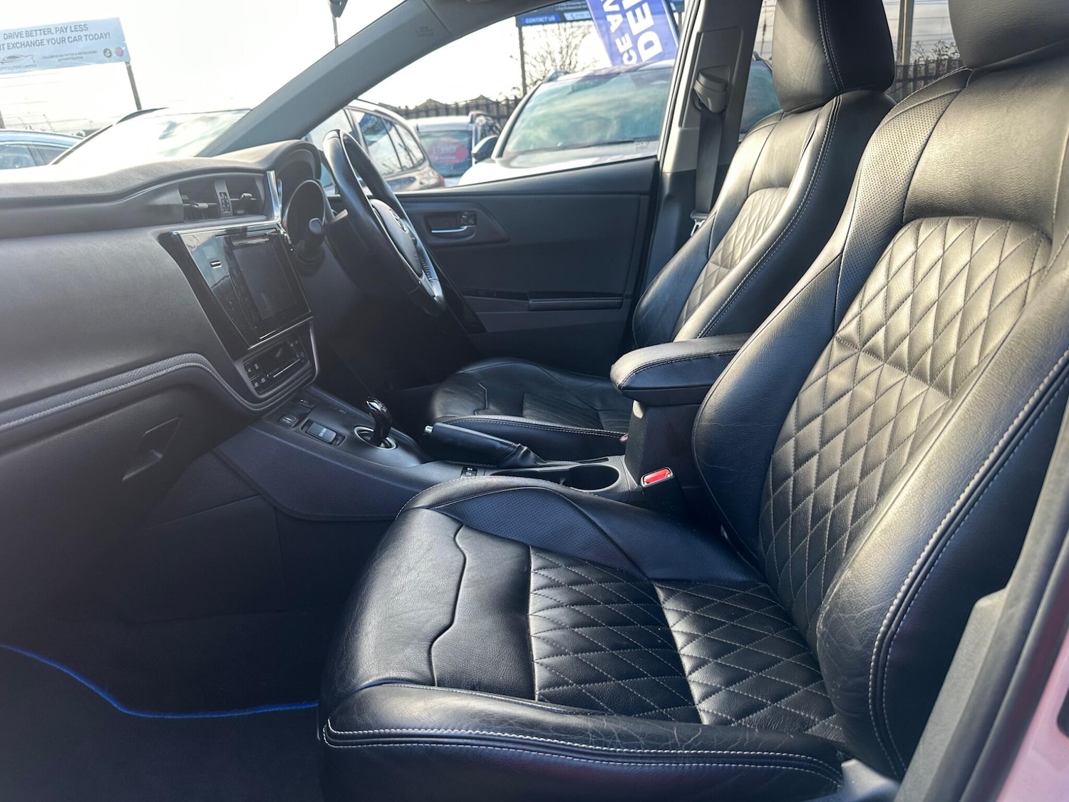 Used Toyota Auris 2017 for sale - 76803514: Photo 4