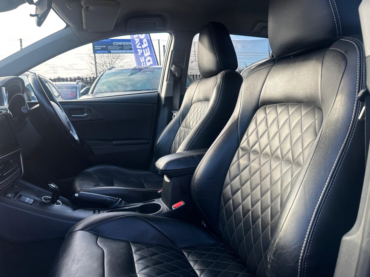 Used Toyota Auris 2017 for sale - 76803514: Photo 6