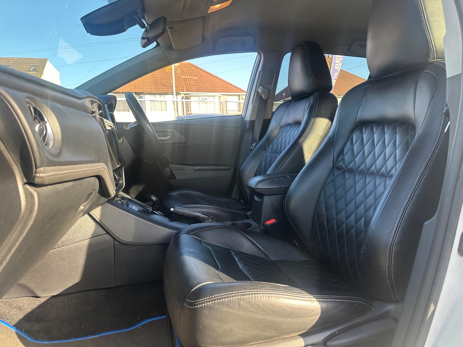 Used Toyota Auris 2017 for sale - 76803514: Photo 7