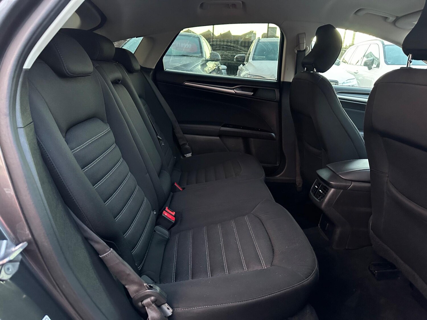 Used Ford Mondeo 2015 for sale - 76803484: Photo 13