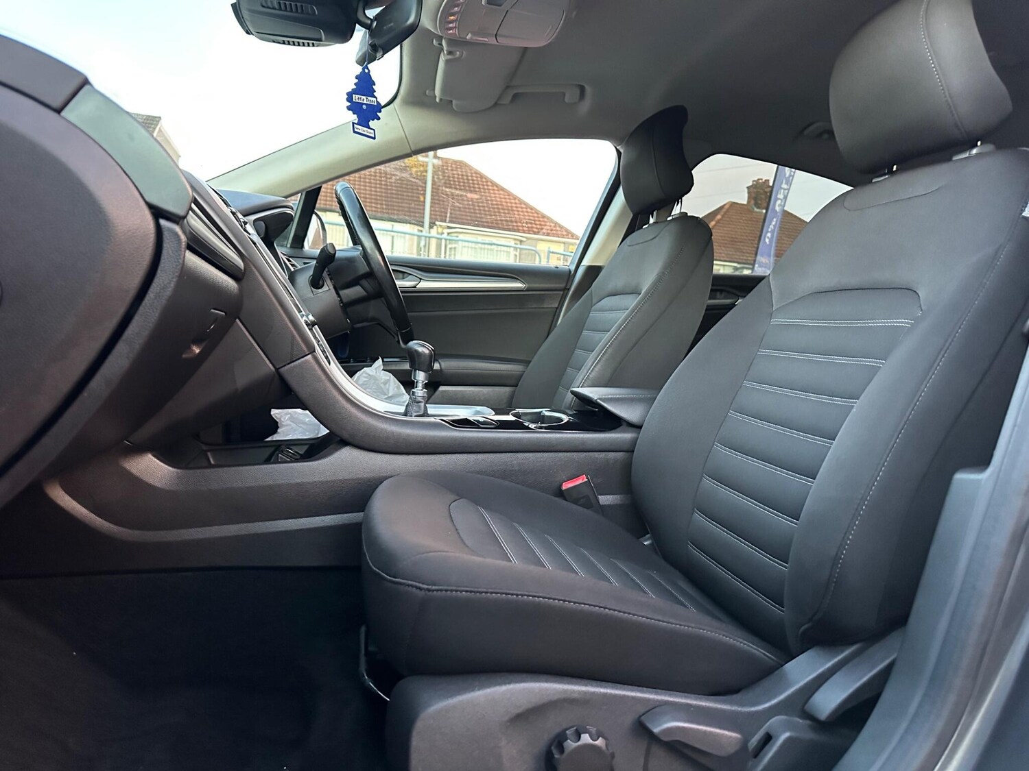 Used Ford Mondeo 2015 for sale - 76803484: Photo 21