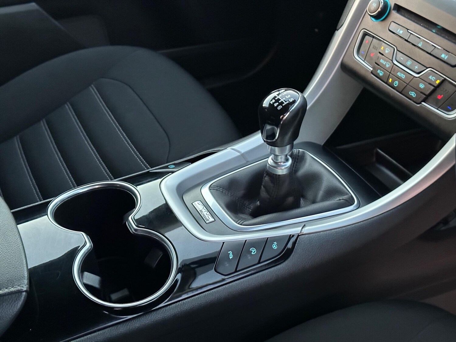 Used Ford Mondeo 2015 for sale - 76803484: Photo 9