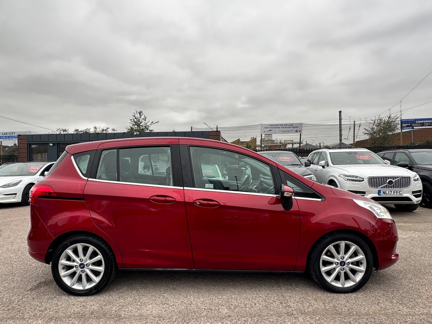 Used Ford B-MAX 2017 for sale - 76803490: Photo 17