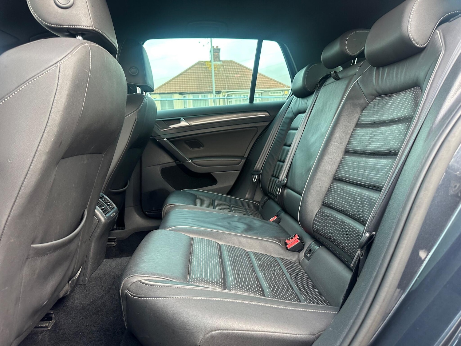 Used Volkswagen Golf 2018 for sale - 76801559: Photo 12