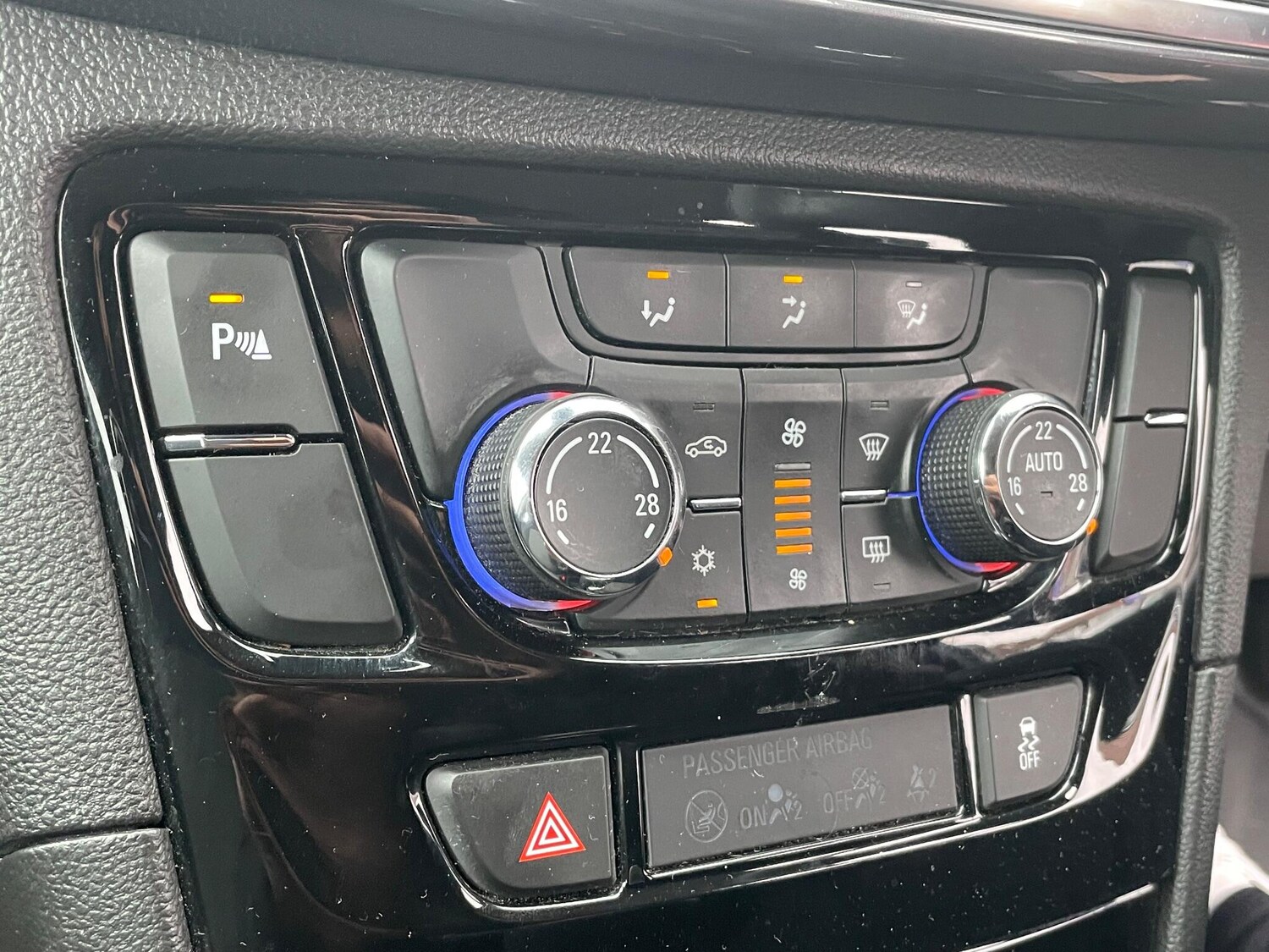 Used Vauxhall Mokka X 2017 for sale - 76803500: Photo 31