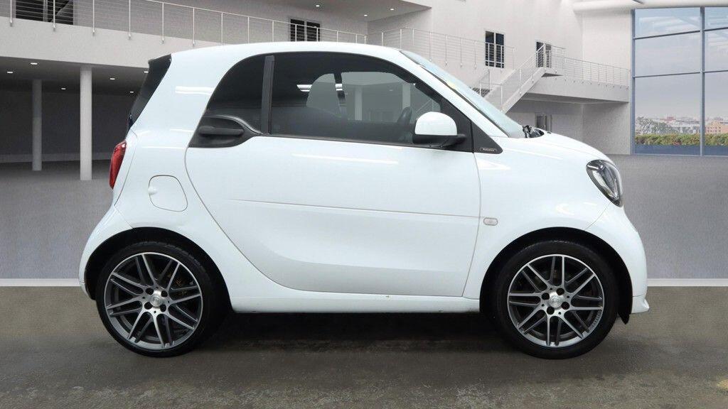 Used smart fortwo 2018 for sale - 76887301: Photo 5