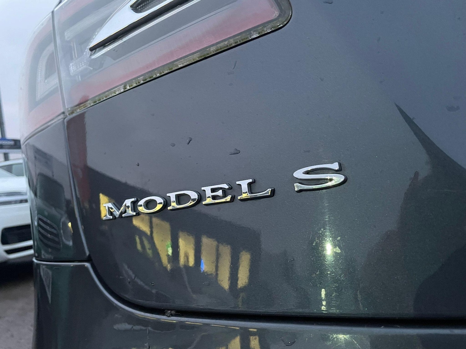 Used Tesla Model S 2015 for sale - 76942624: Photo 19