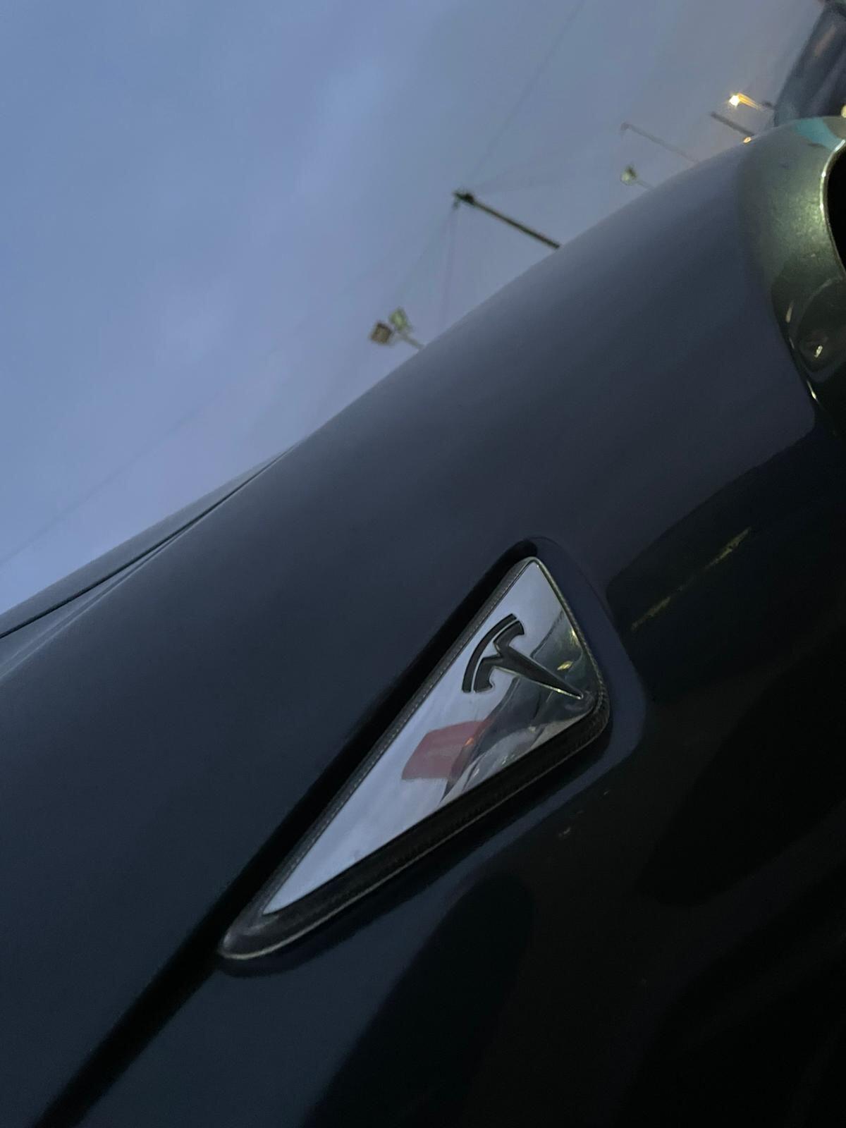 Used Tesla Model S 2015 for sale - 76942624: Photo 28