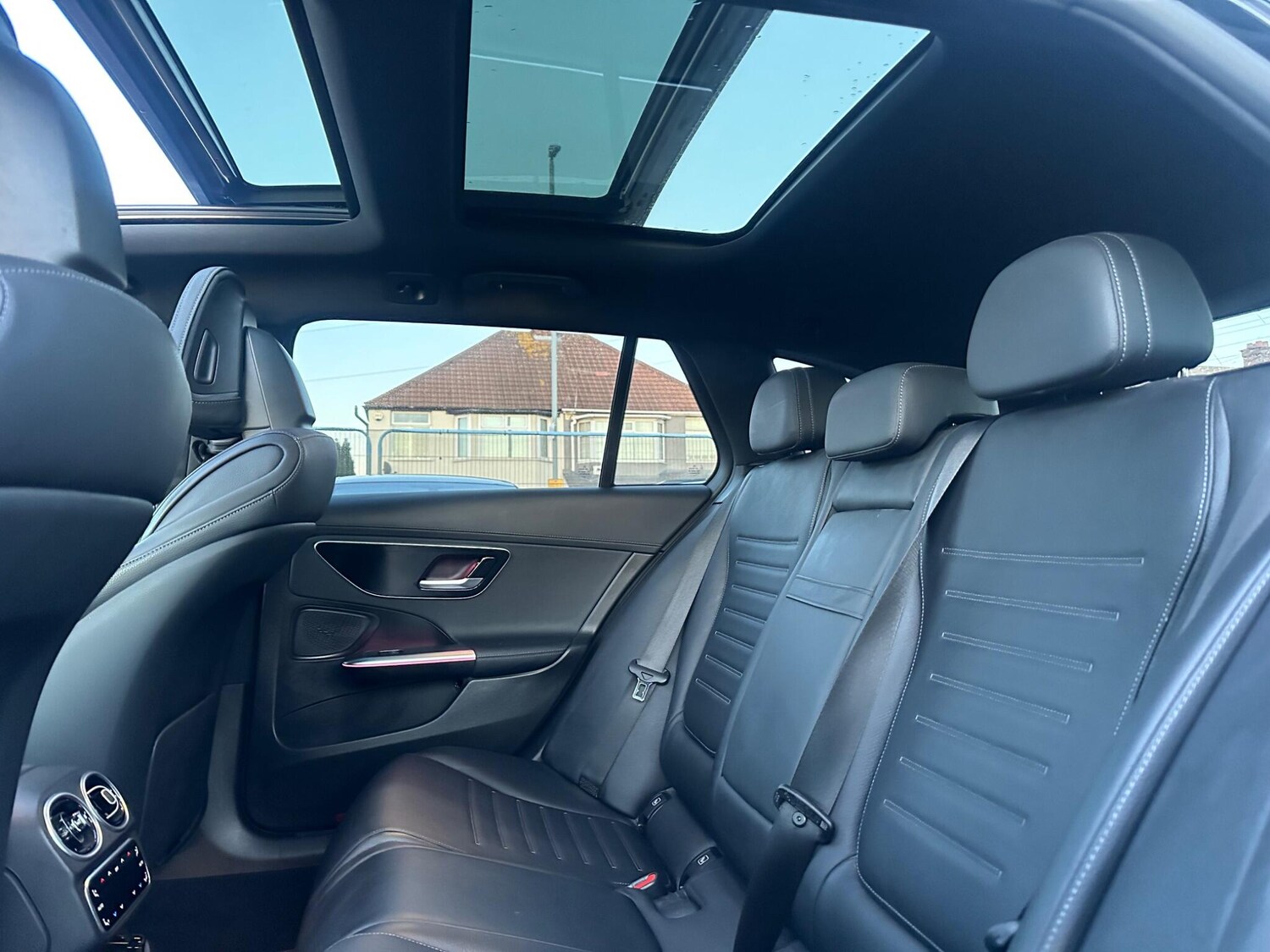 Used Mercedes-Benz C Class 2022 for sale - 77081750: Photo 8