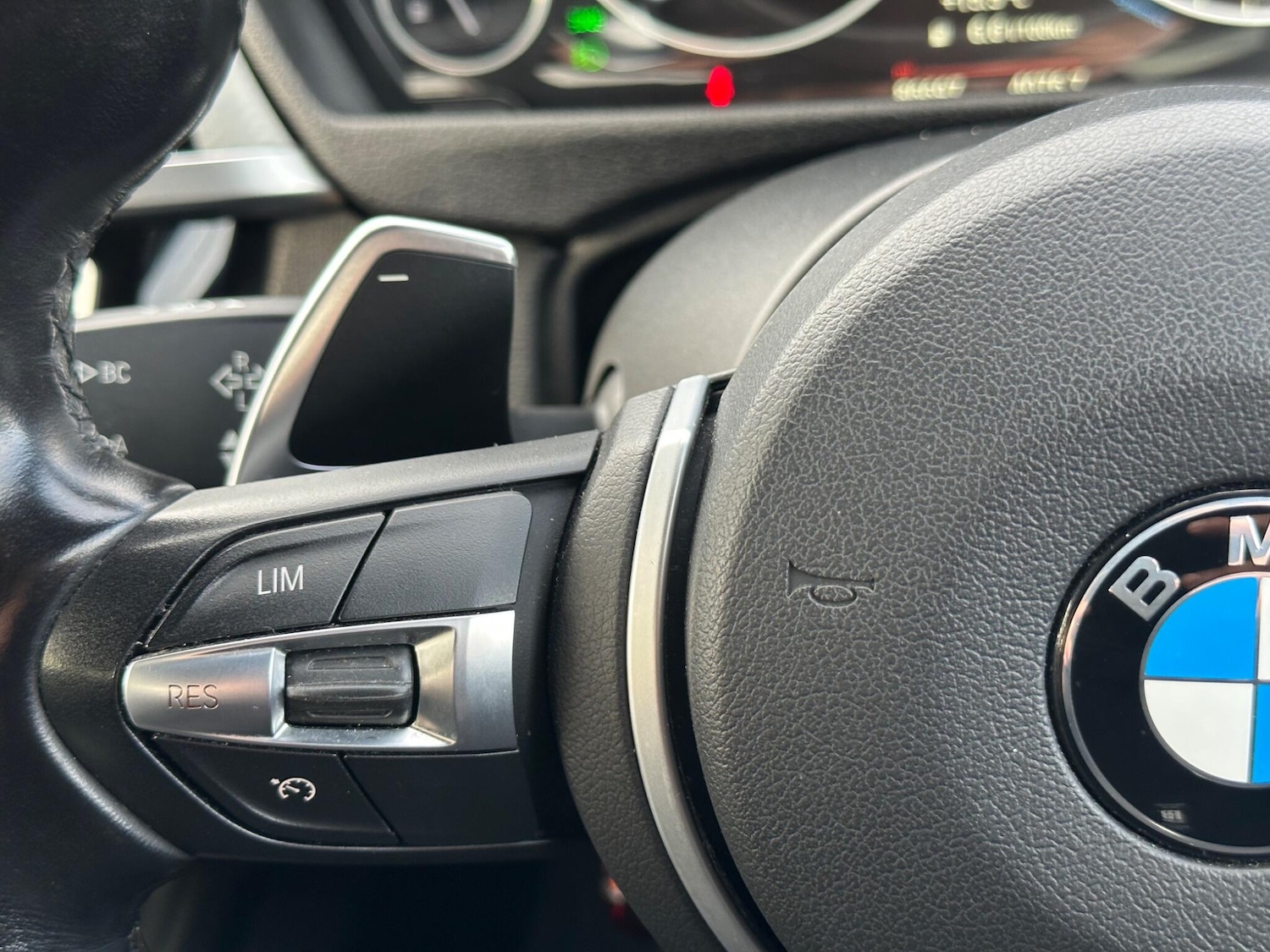 Used BMW 3 Series 2018 for sale - 76803478: Photo 17