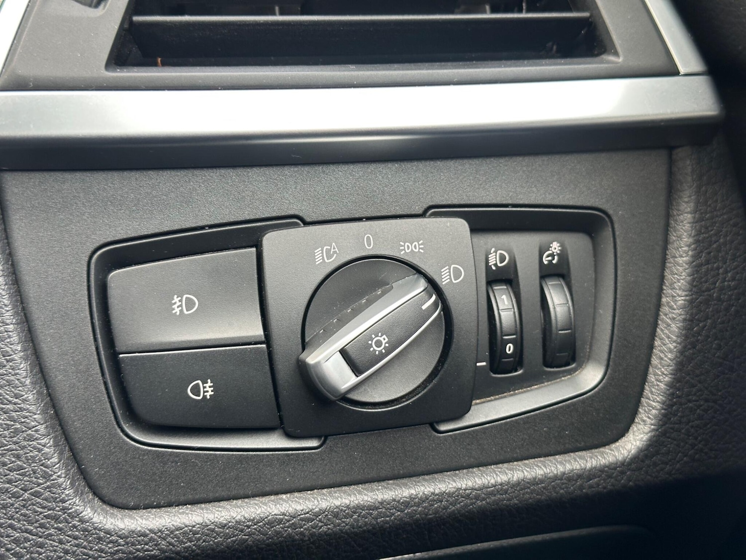 Used BMW 3 Series 2018 for sale - 76803478: Photo 18